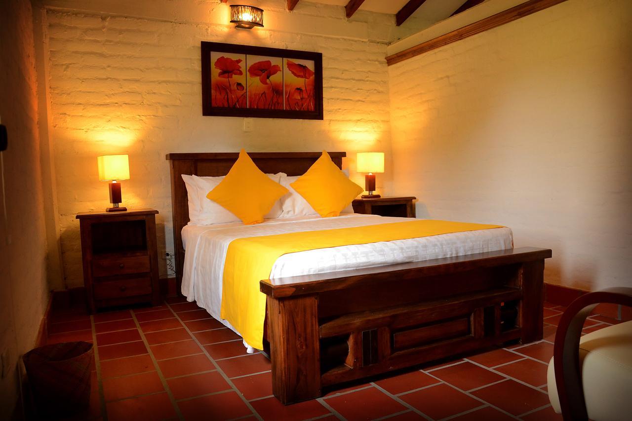 Hotel Campestre Tardes Calenas Yumbo Eksteriør billede