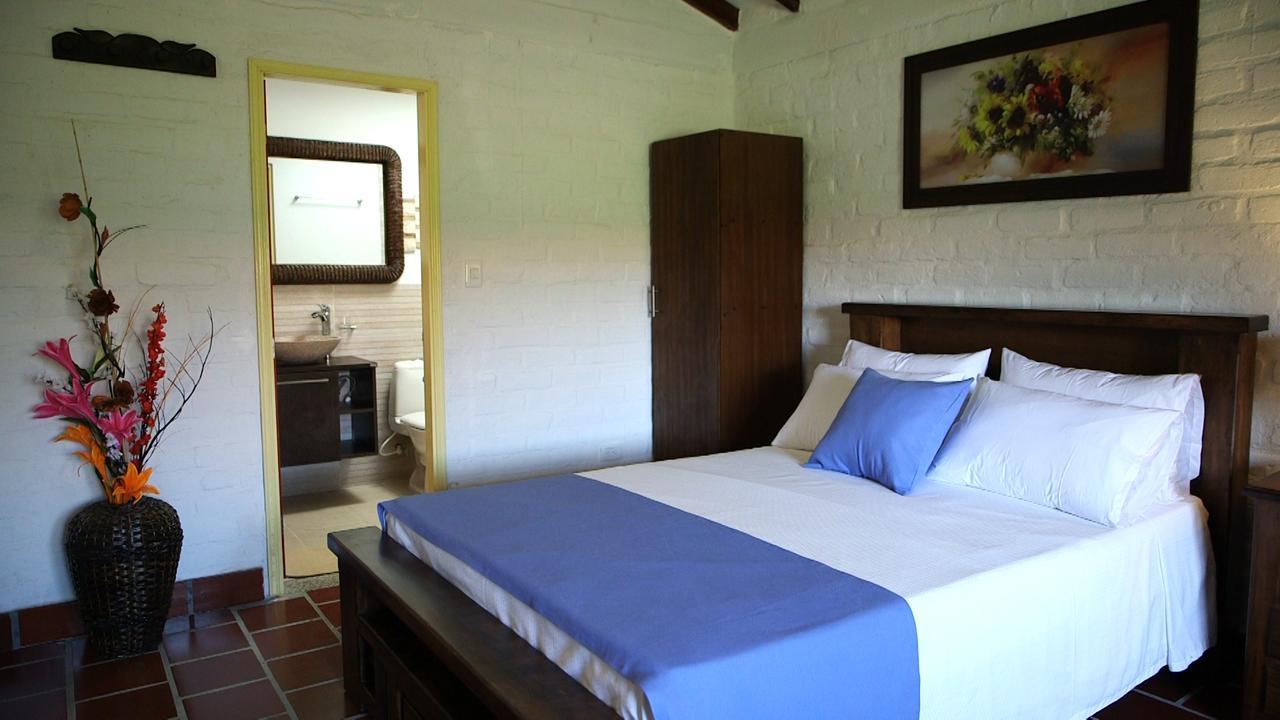 Hotel Campestre Tardes Calenas Yumbo Eksteriør billede