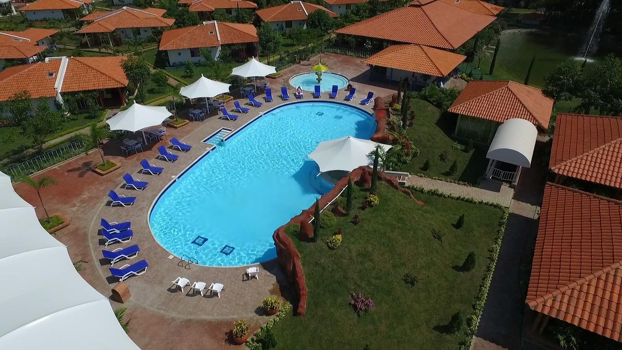 Hotel Campestre Tardes Calenas Yumbo Eksteriør billede