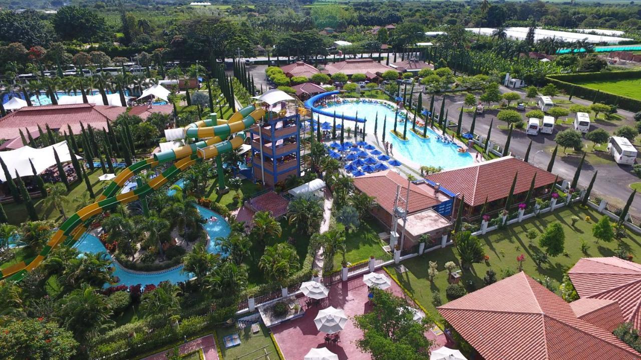 Hotel Campestre Tardes Calenas Yumbo Eksteriør billede
